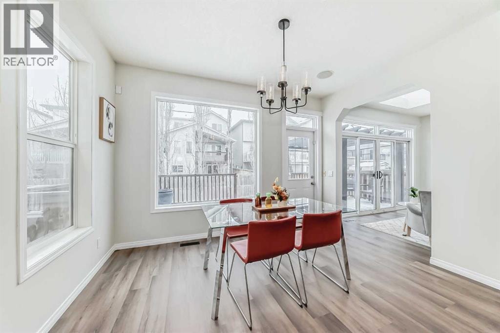 21 Panamount Row NW — photo 7