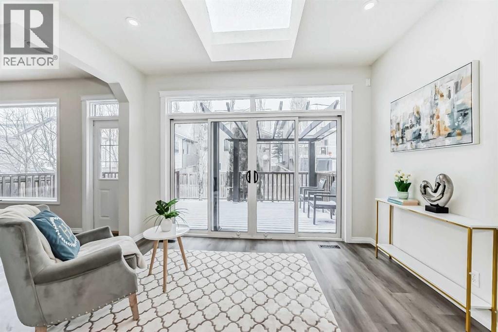 21 Panamount Row NW — photo 12