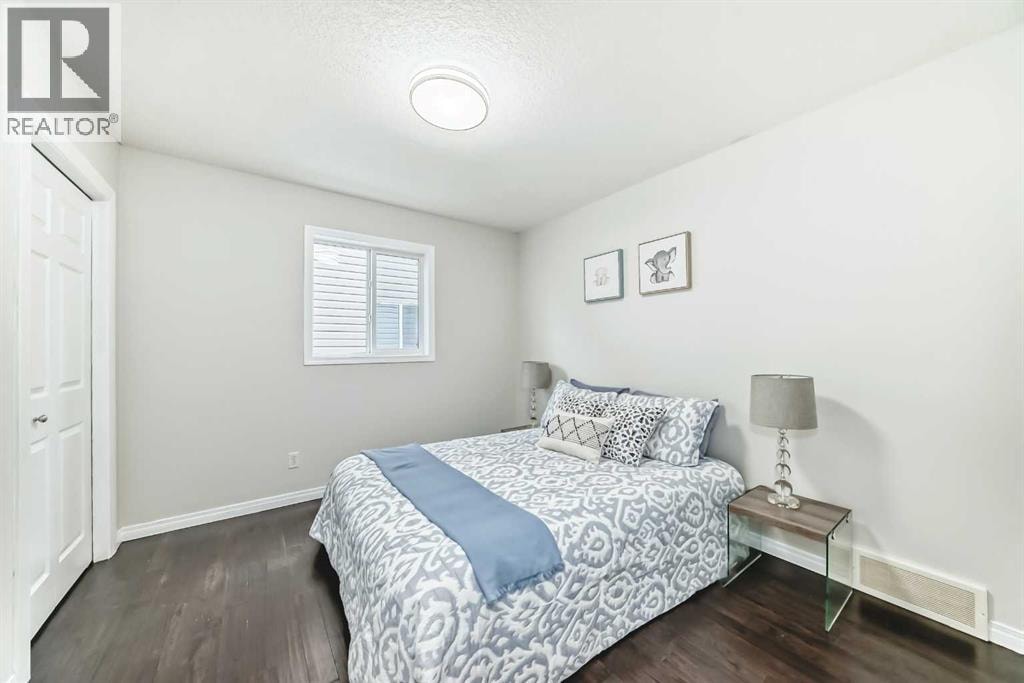 21 Panamount Row NW — photo 24