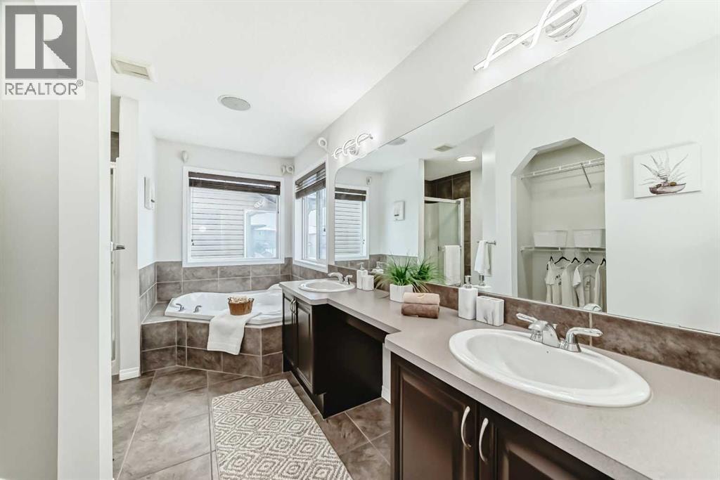21 Panamount Row NW — photo 21