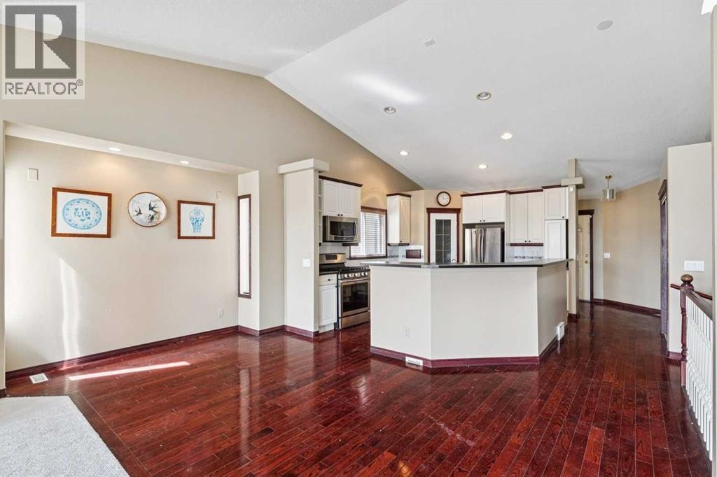 14 Strathearn Gardens SW — photo 10