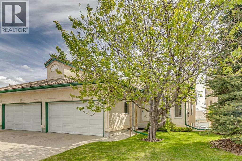14 Strathearn Gardens SW