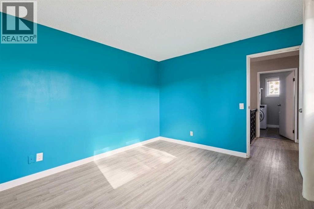 1002, 2520 Palliser Drive SW — photo 21