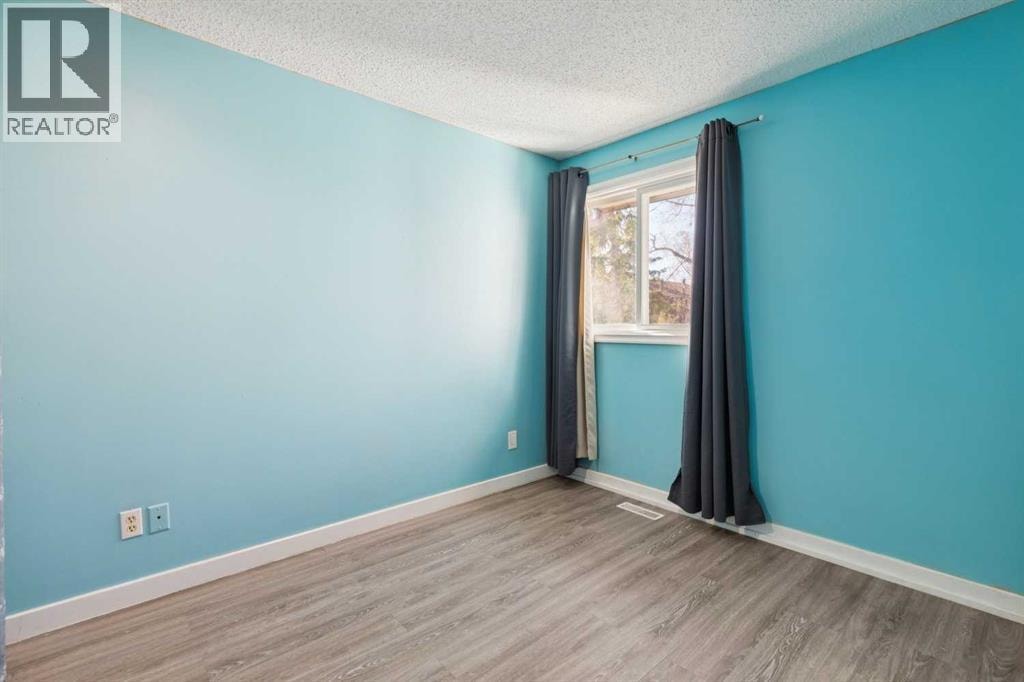 1002, 2520 Palliser Drive SW — photo 18