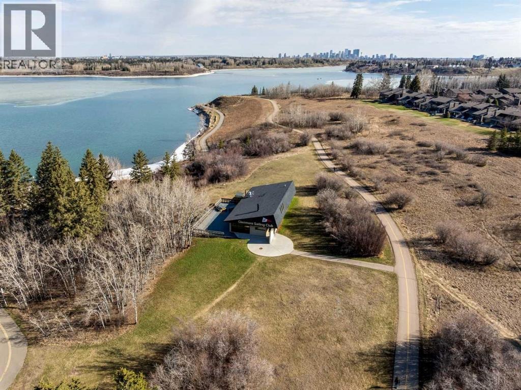 1002, 2520 Palliser Drive SW — photo 32