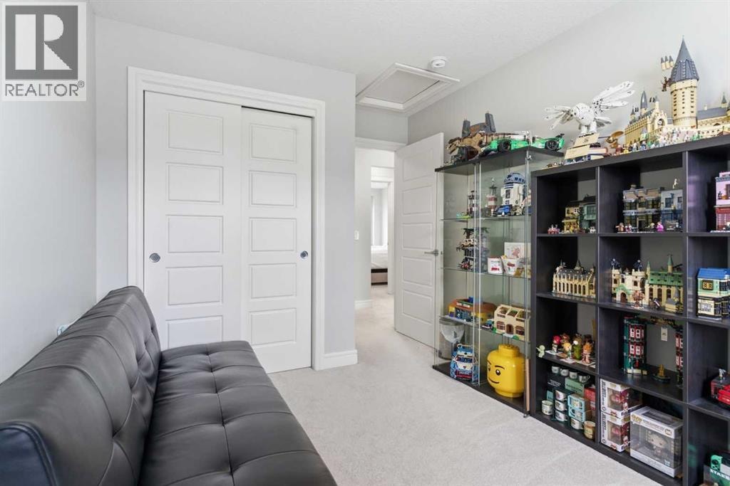 580 Savanna Boulevard NE — photo 34