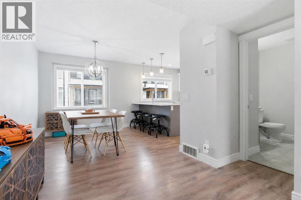580 Savanna Boulevard NE — photo 13