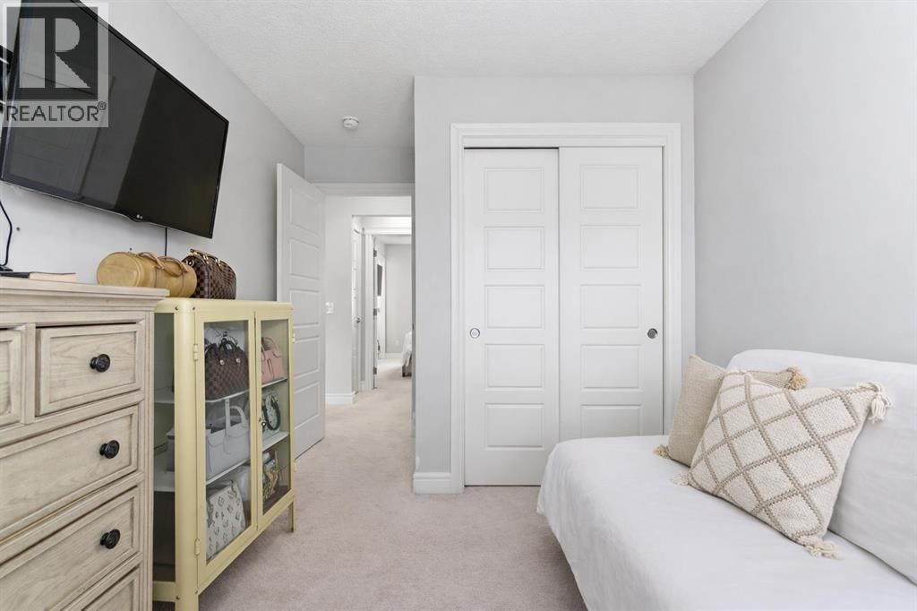 580 Savanna Boulevard NE — photo 31