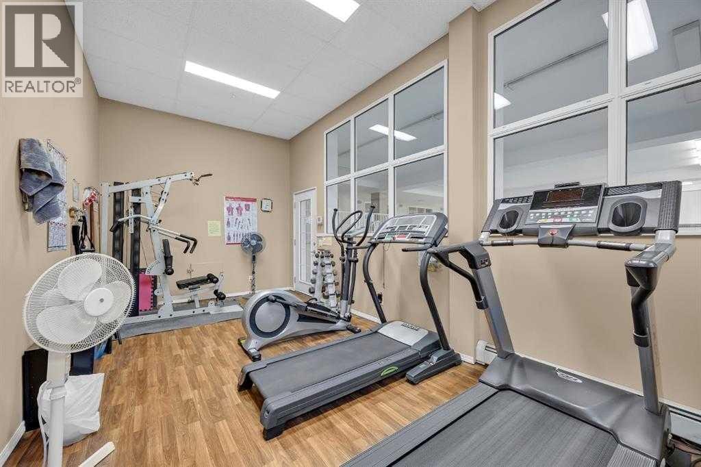 136, 728 Country Hills Road NW — photo 41