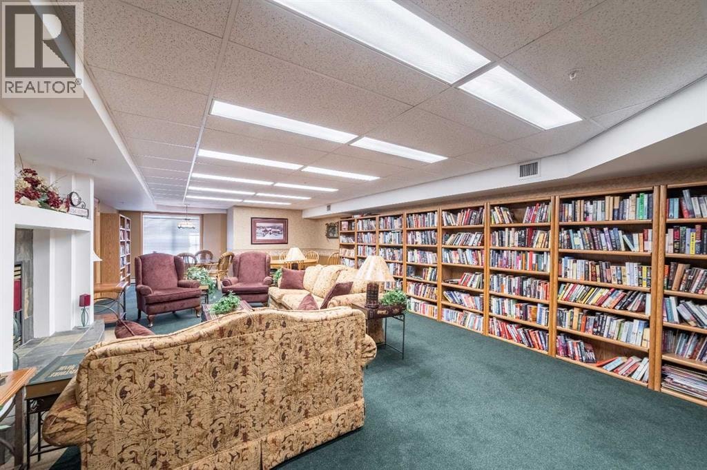 136, 728 Country Hills Road NW — photo 35