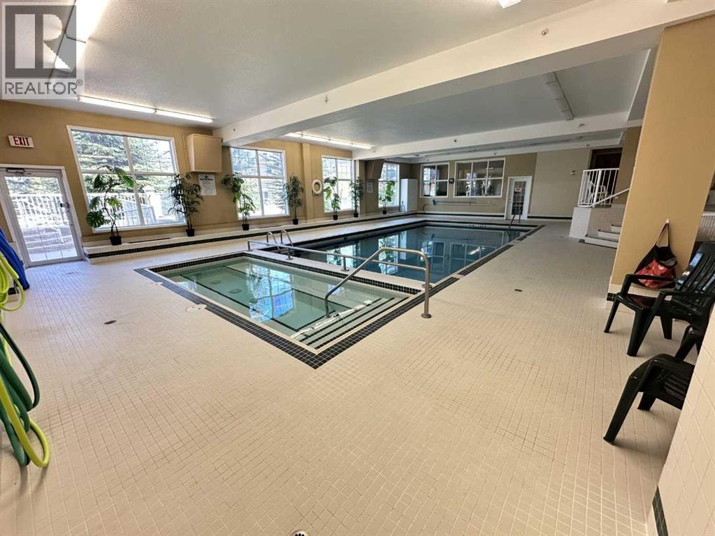 136, 728 Country Hills Road NW — photo 39