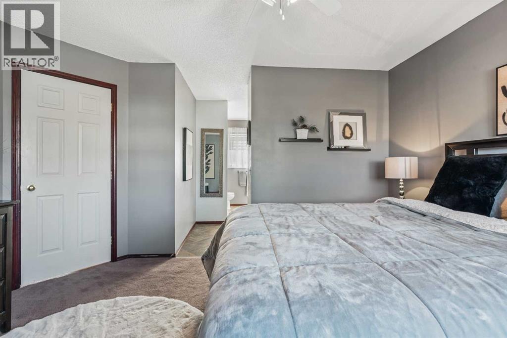 22 Hidden Valley Manor NW — photo 20