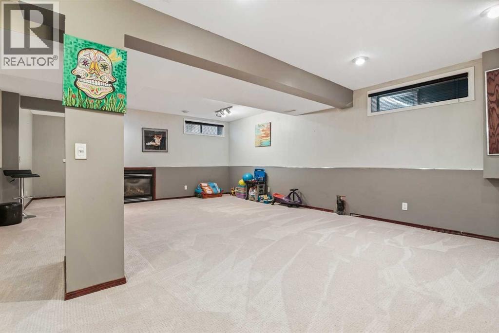 22 Hidden Valley Manor NW — photo 28