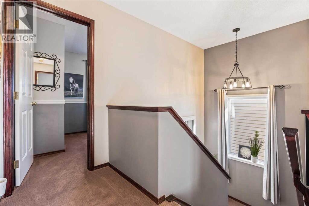 22 Hidden Valley Manor NW — photo 17