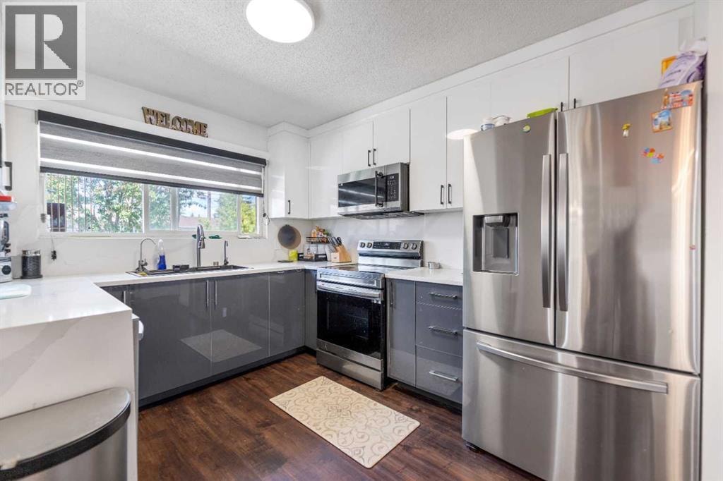 4140 Maryvale Drive NE — photo 16
