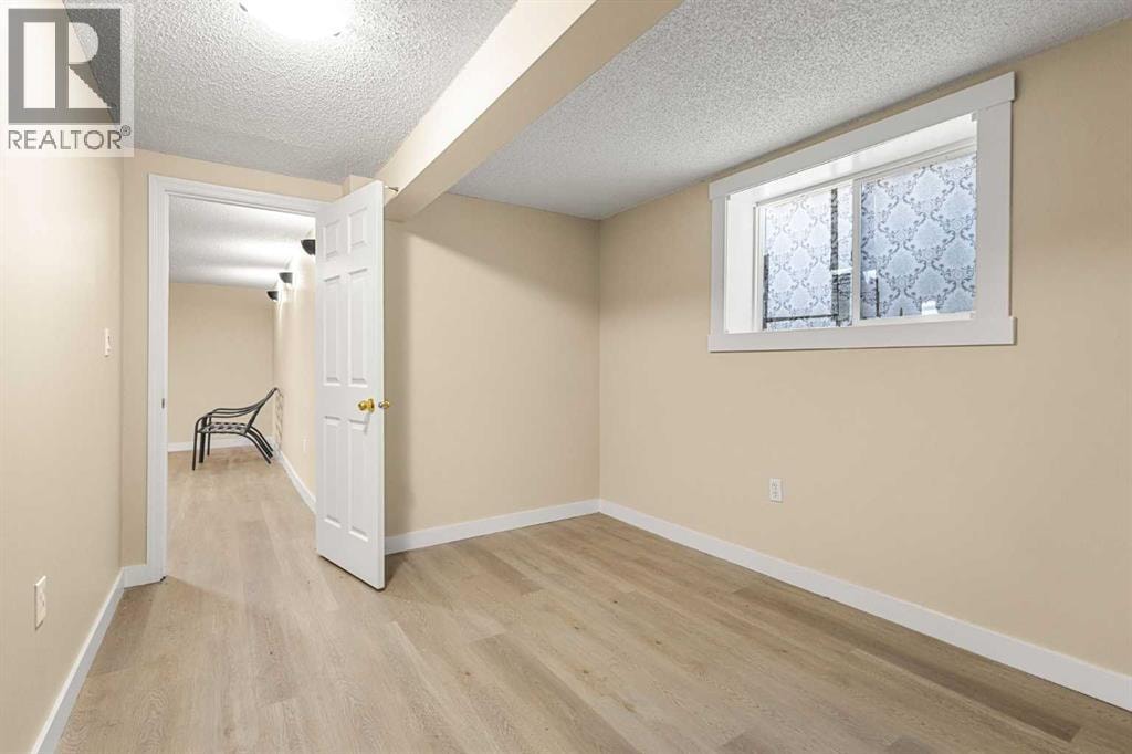 268 Madeira Place NE — photo 25
