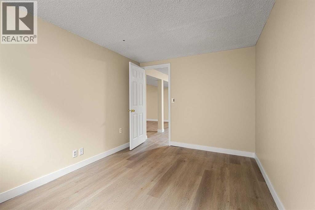 268 Madeira Place NE — photo 27