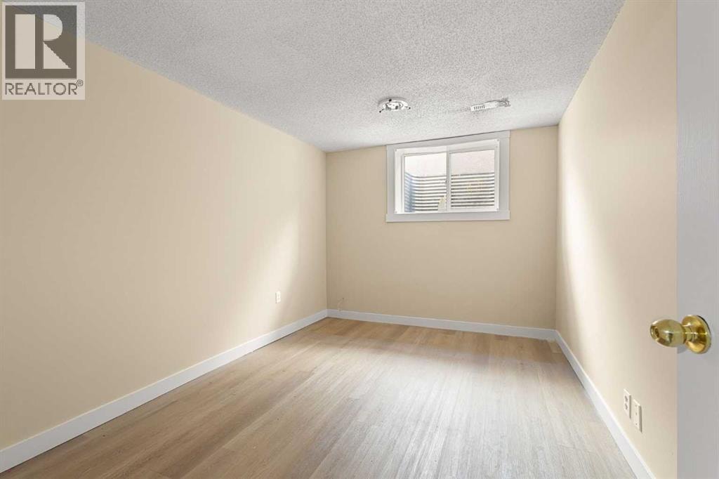 268 Madeira Place NE — photo 26