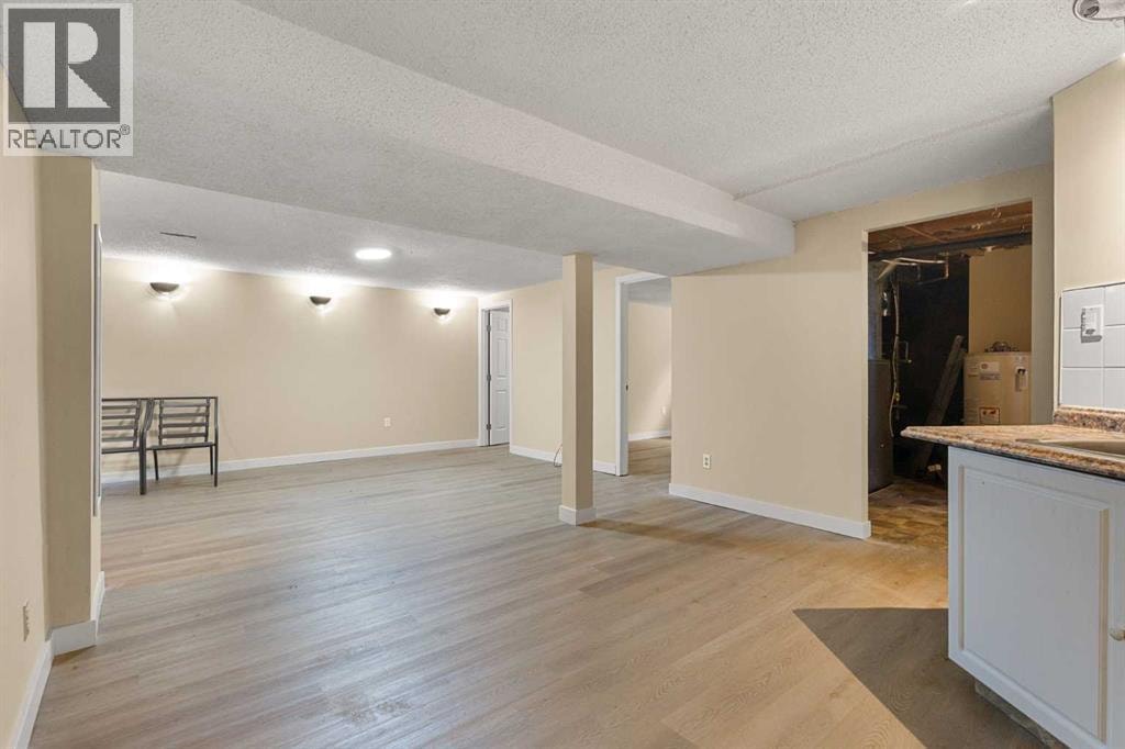 268 Madeira Place NE — photo 23
