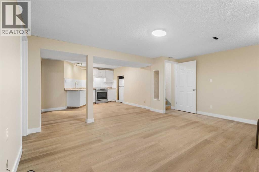 268 Madeira Place NE — photo 21