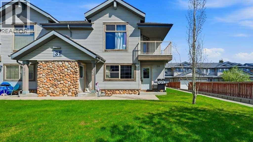 106, 31 Everridge Square SW