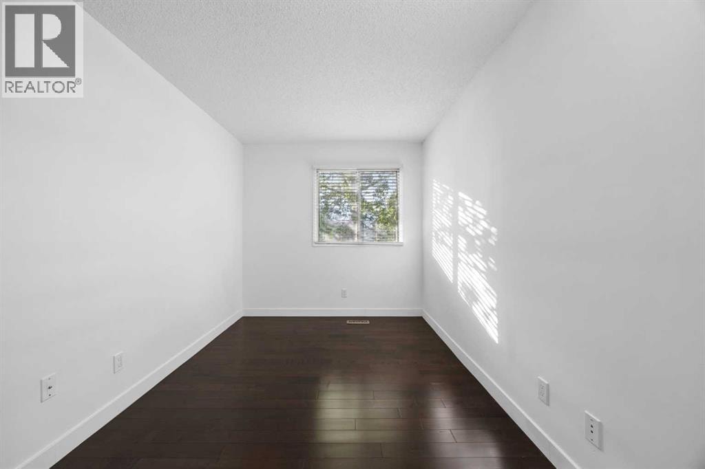 301, 1540 29 Street NW — photo 8