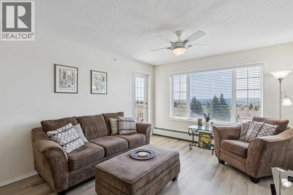 2301, 2000 Sienna Park Green SW — photo 8