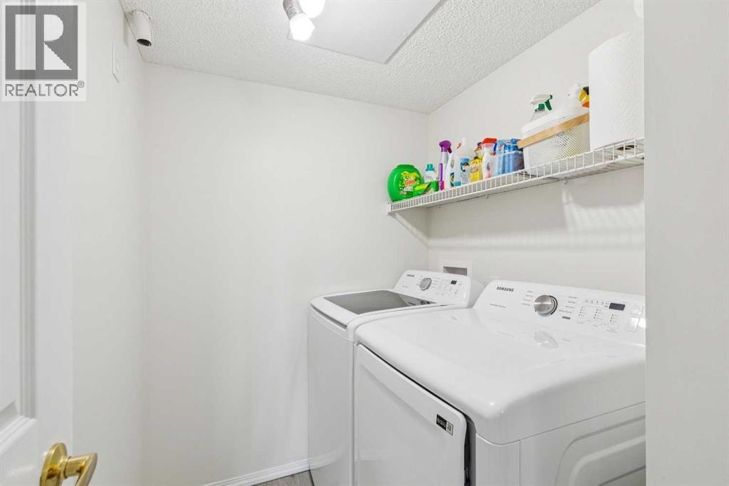 2301, 2000 Sienna Park Green SW — photo 18