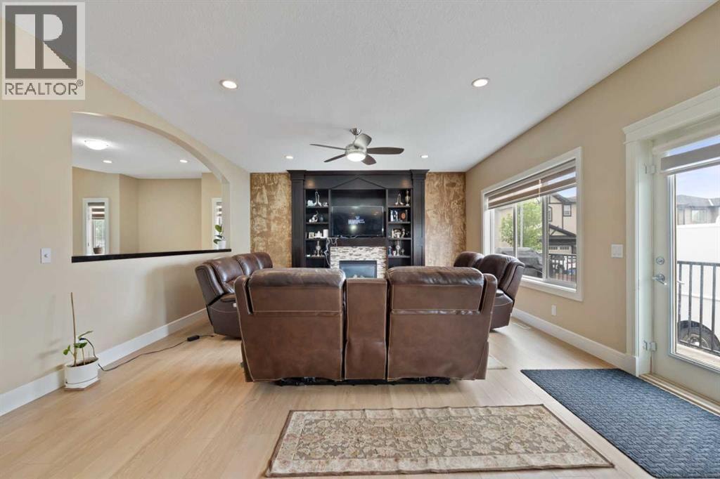 150 Saddlelake Grove NE — photo 11