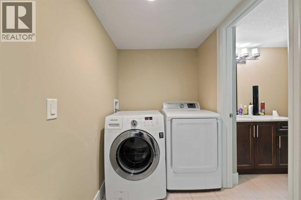 150 Saddlelake Grove NE — photo 37