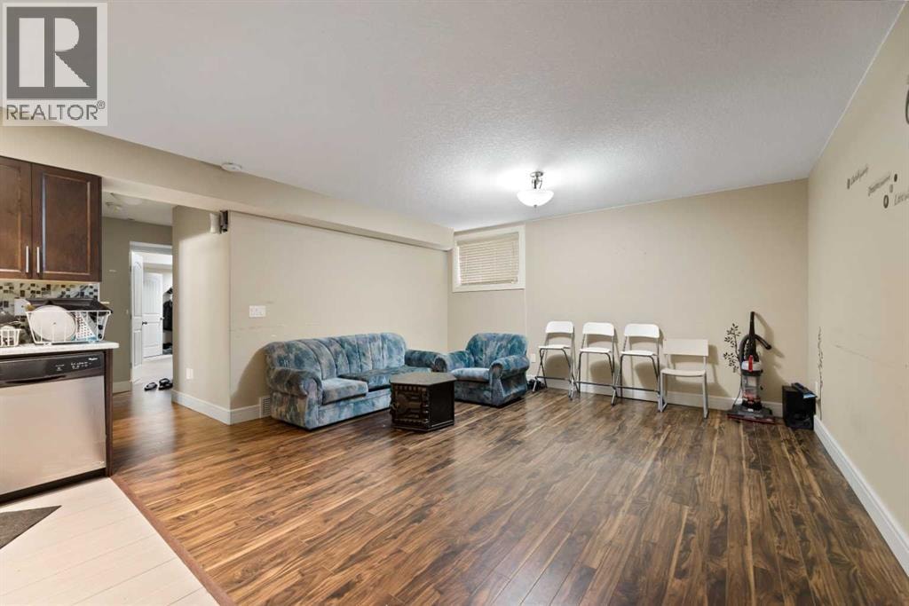 150 Saddlelake Grove NE — photo 42