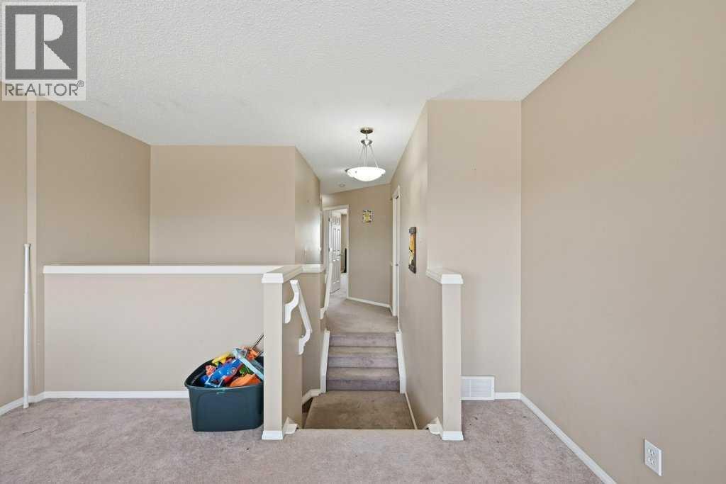 86 Saddlecrest Close NE — photo 18