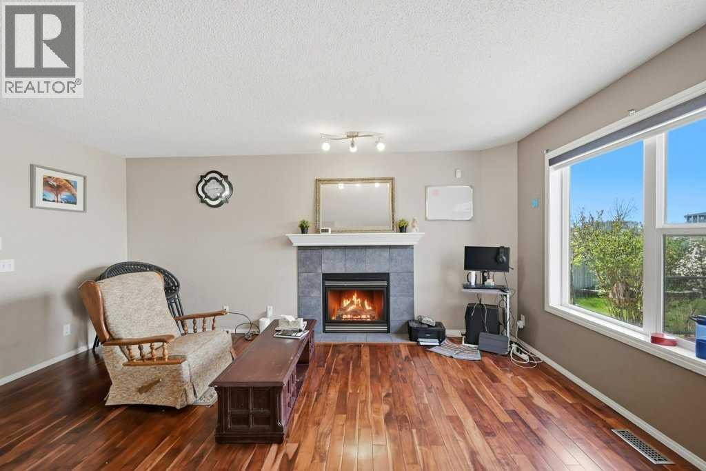 86 Saddlecrest Close NE — photo 6