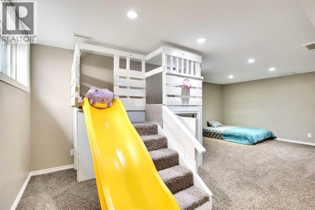 174 Windstone Avenue SW — photo 47