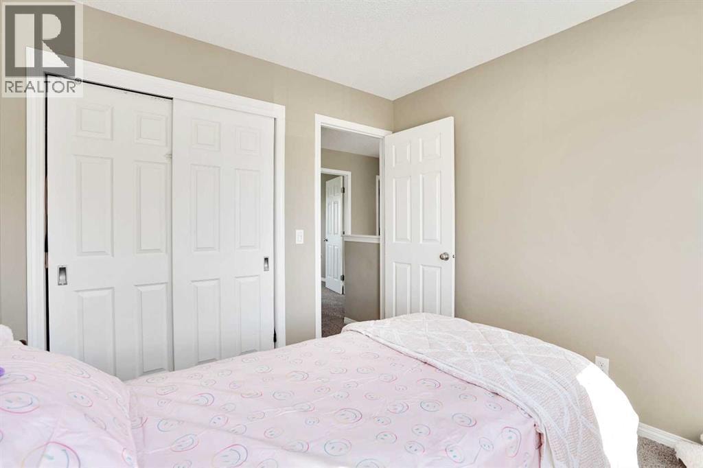 174 Windstone Avenue SW — photo 32