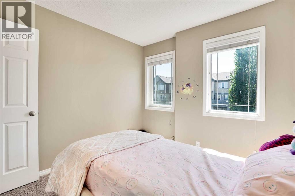 174 Windstone Avenue SW — photo 31