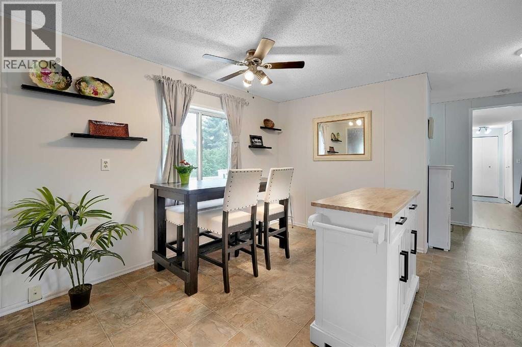 301 STANLEY Avenue — photo 10