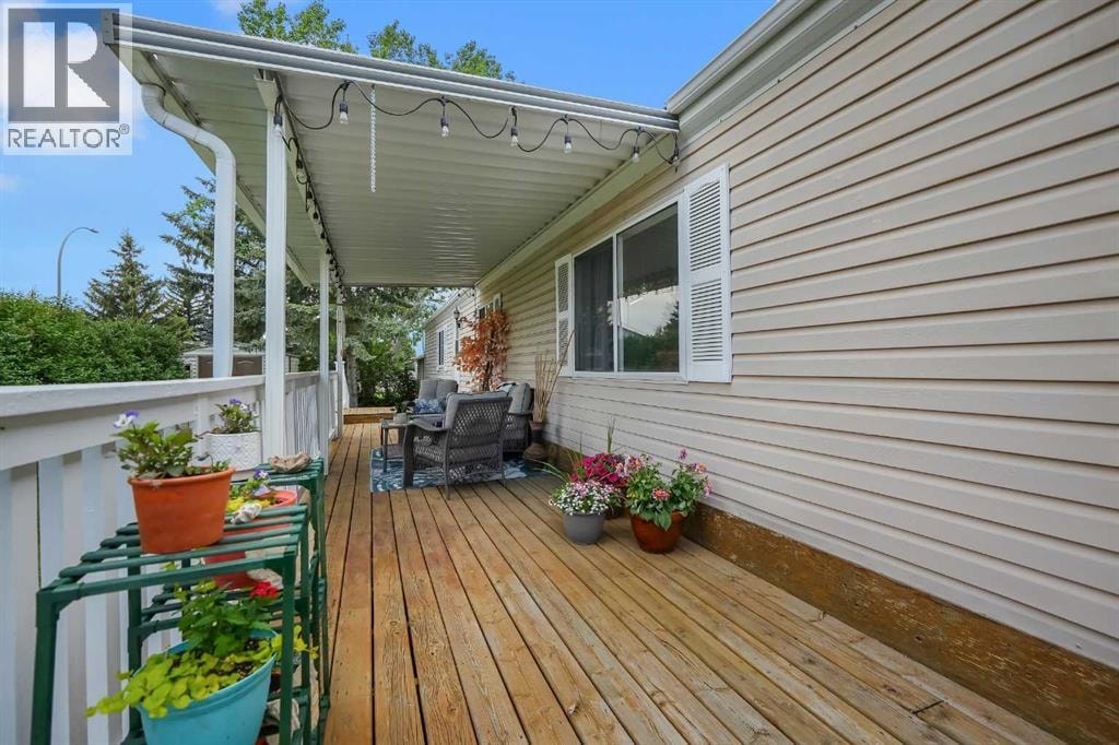 301 STANLEY Avenue — photo 23
