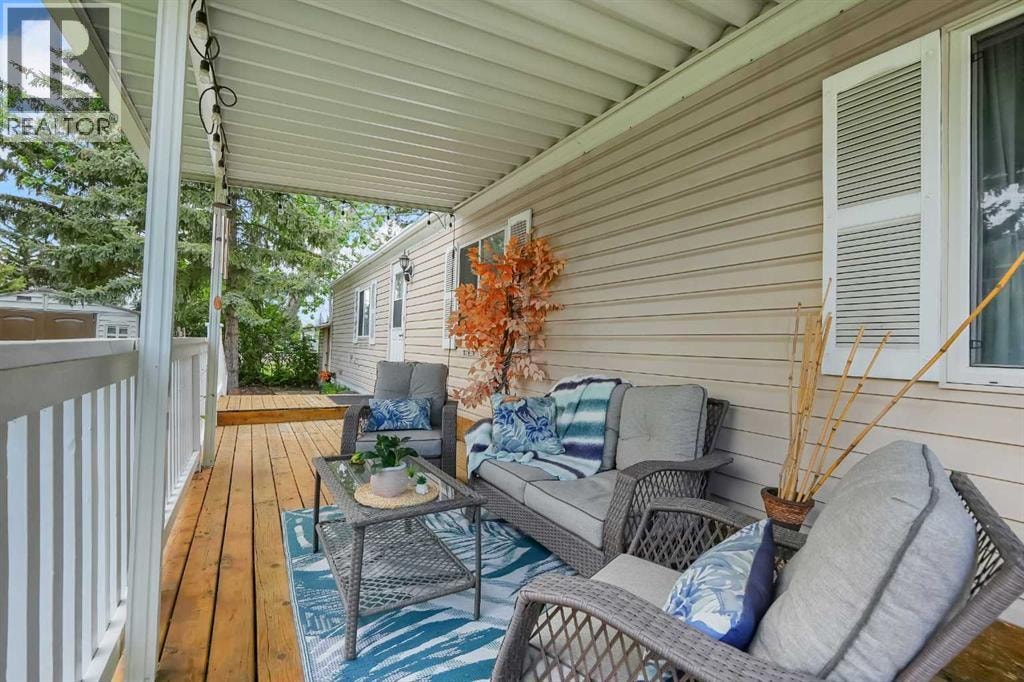 301 STANLEY Avenue — photo 24