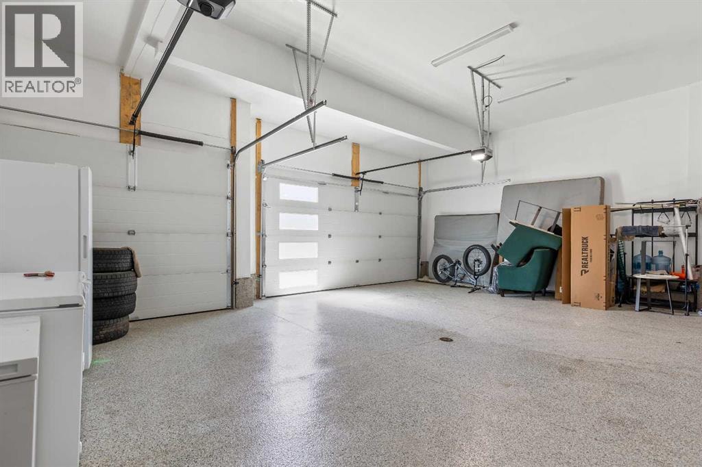 1104 Cranbrook Gardens SE — photo 34