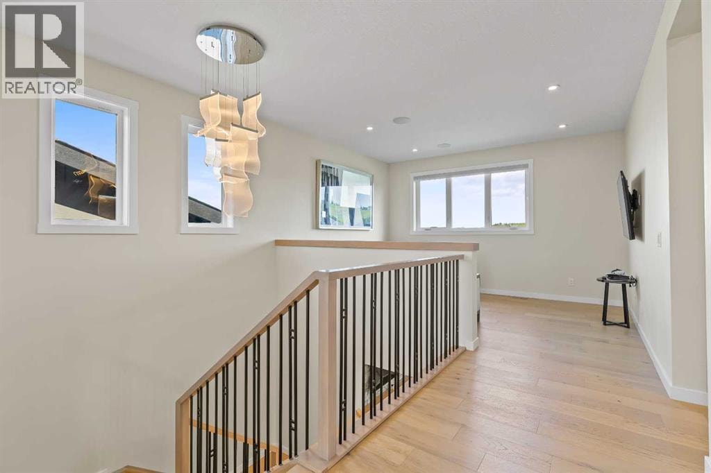1104 Cranbrook Gardens SE — photo 16