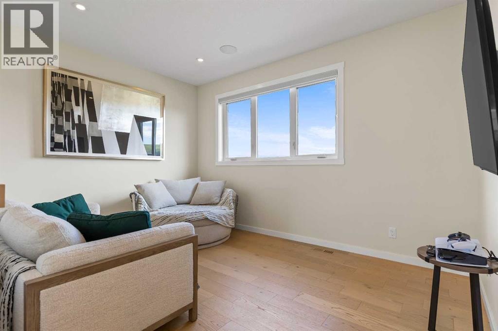 1104 Cranbrook Gardens SE — photo 25