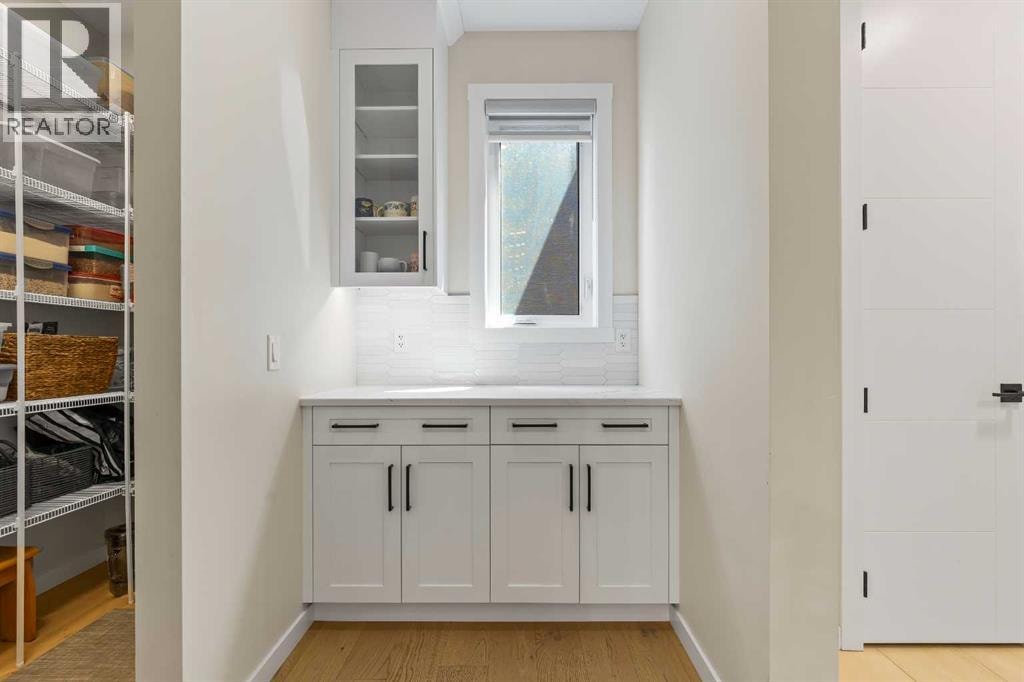 1104 Cranbrook Gardens SE — photo 13