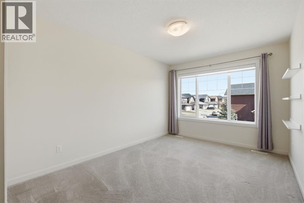 101 Evansborough Green NW — photo 25