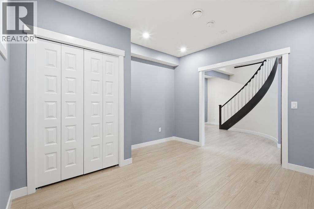 101 Evansborough Green NW — photo 38