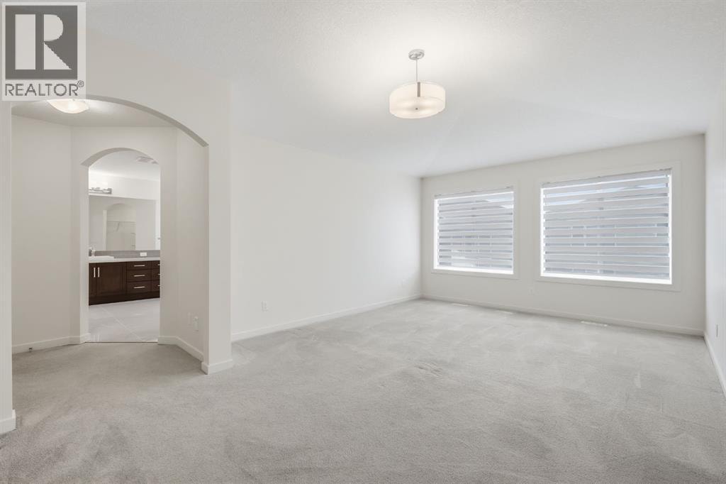 101 Evansborough Green NW — photo 31