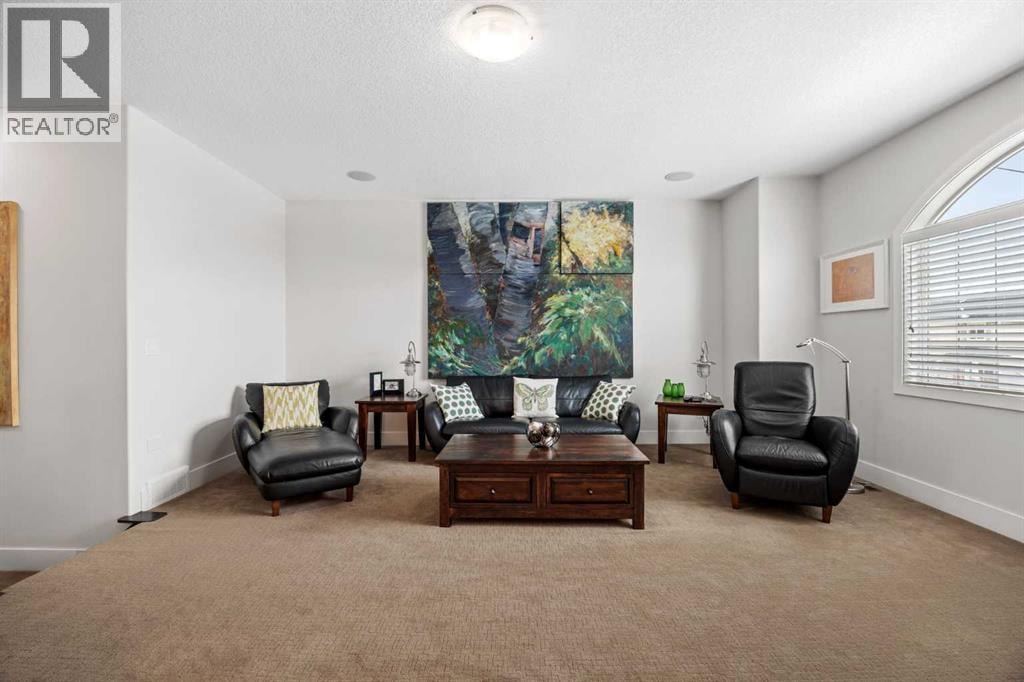 184 Magenta Crescent — photo 32