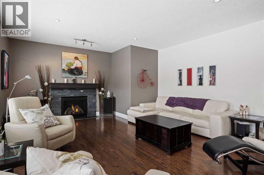 184 Magenta Crescent — photo 22