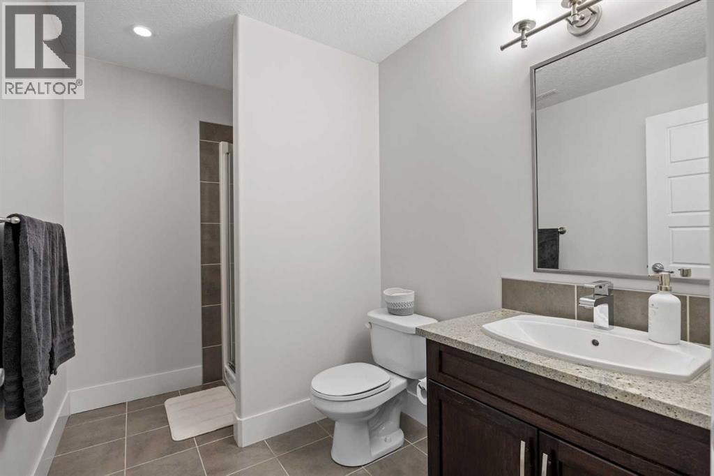 184 Magenta Crescent — photo 47