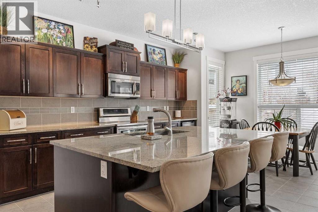 184 Magenta Crescent — photo 14